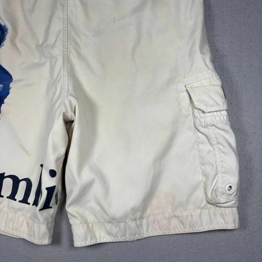 Abercrombie & Fitch physically still